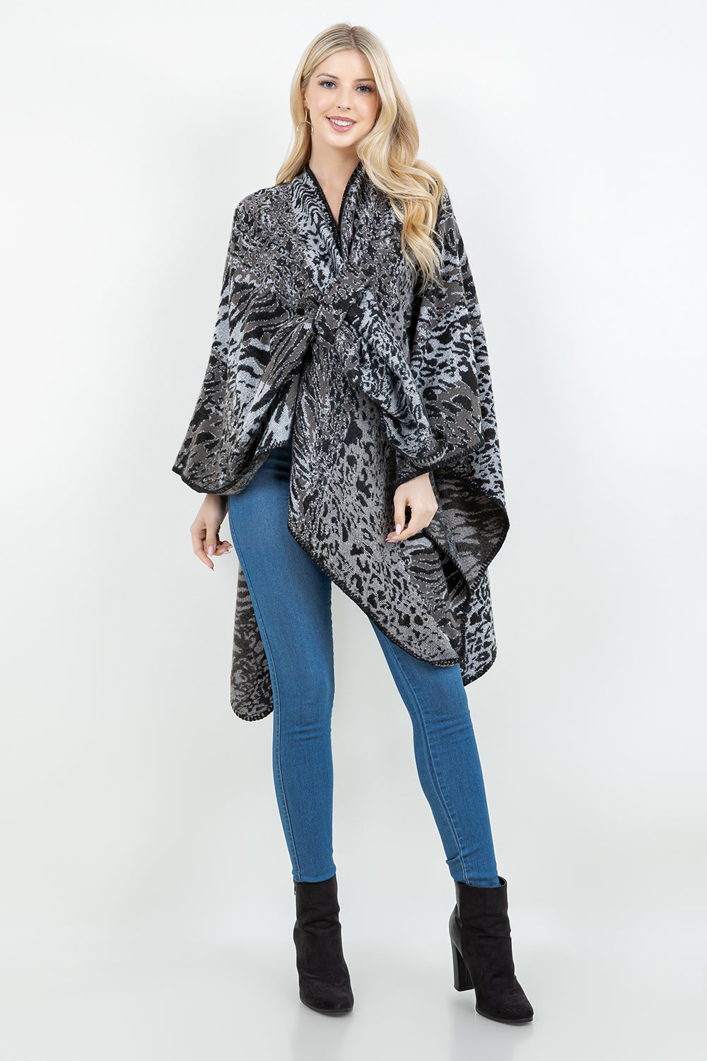 SH-4325 Animal Print Design Shawl w/ Loop