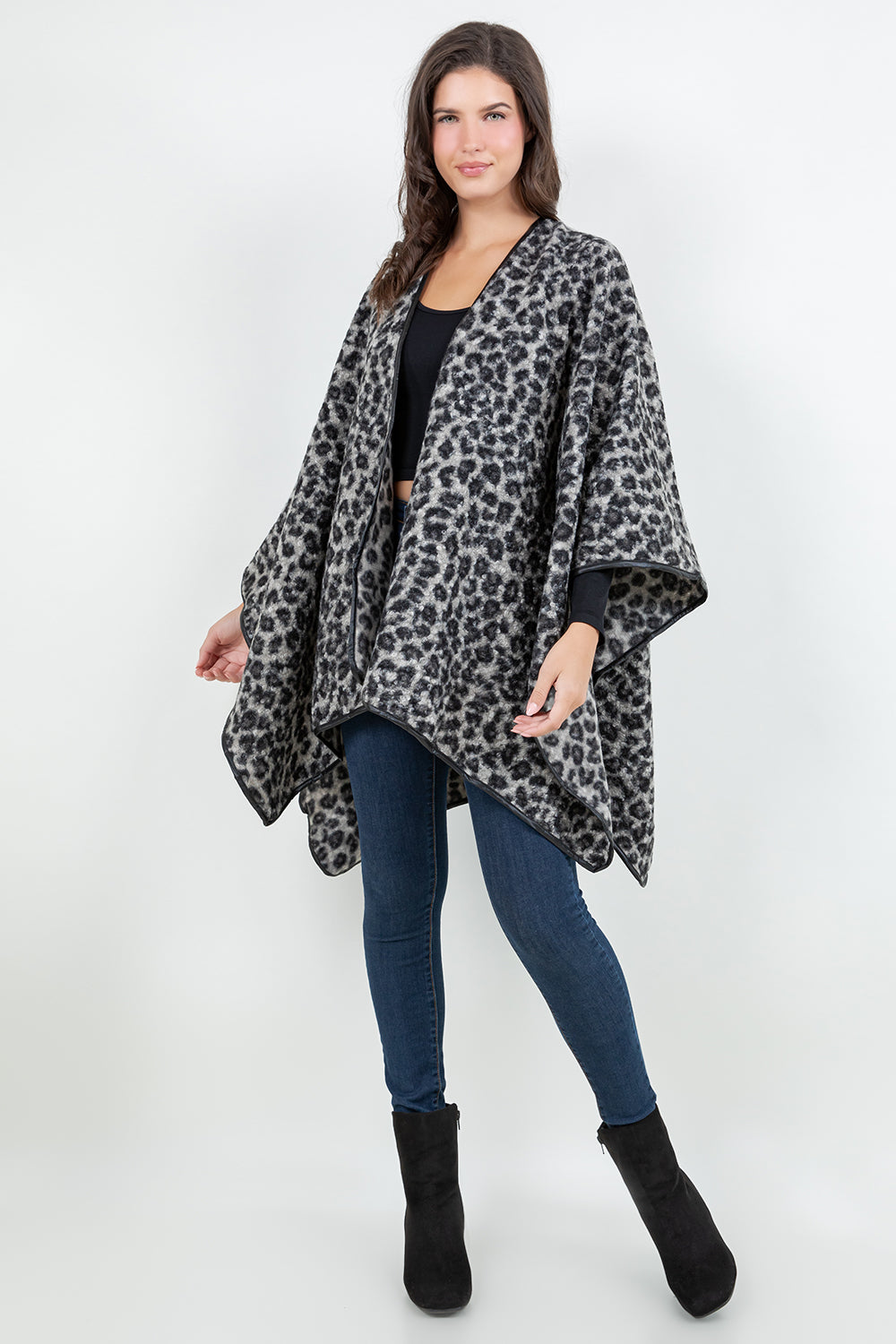 SH-4331 – Leopard Print Wrap with Faux Leather Trim