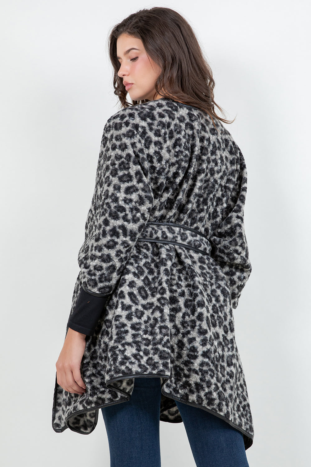 SH-4331 – Leopard Print Wrap with Faux Leather Trim