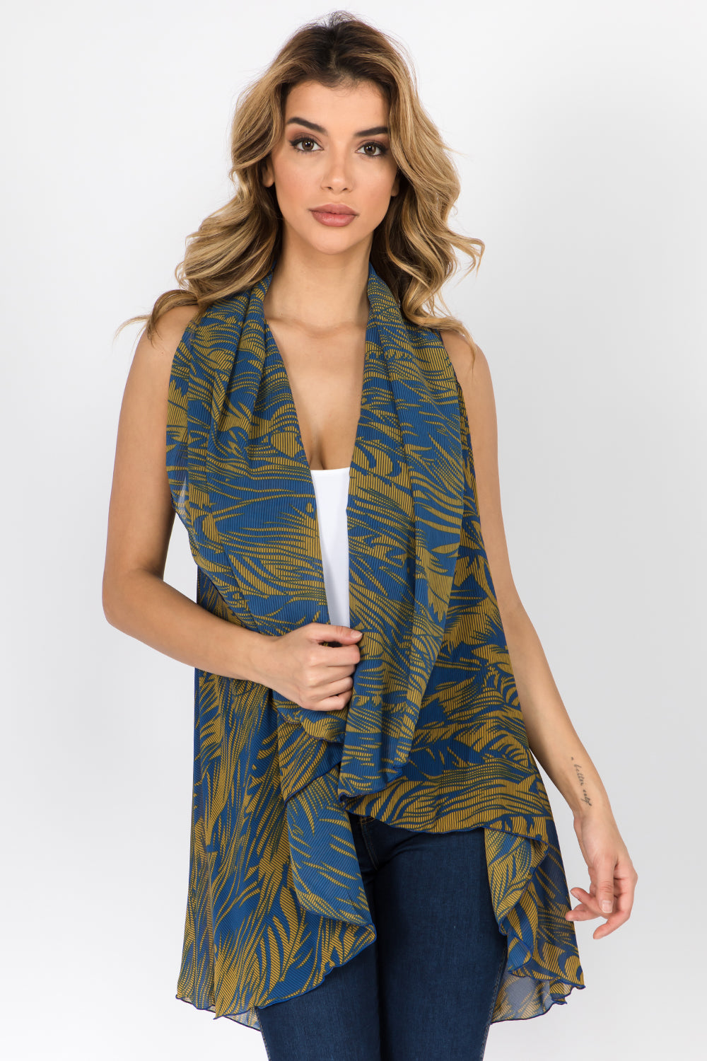 PN-532 2tone leaf vest