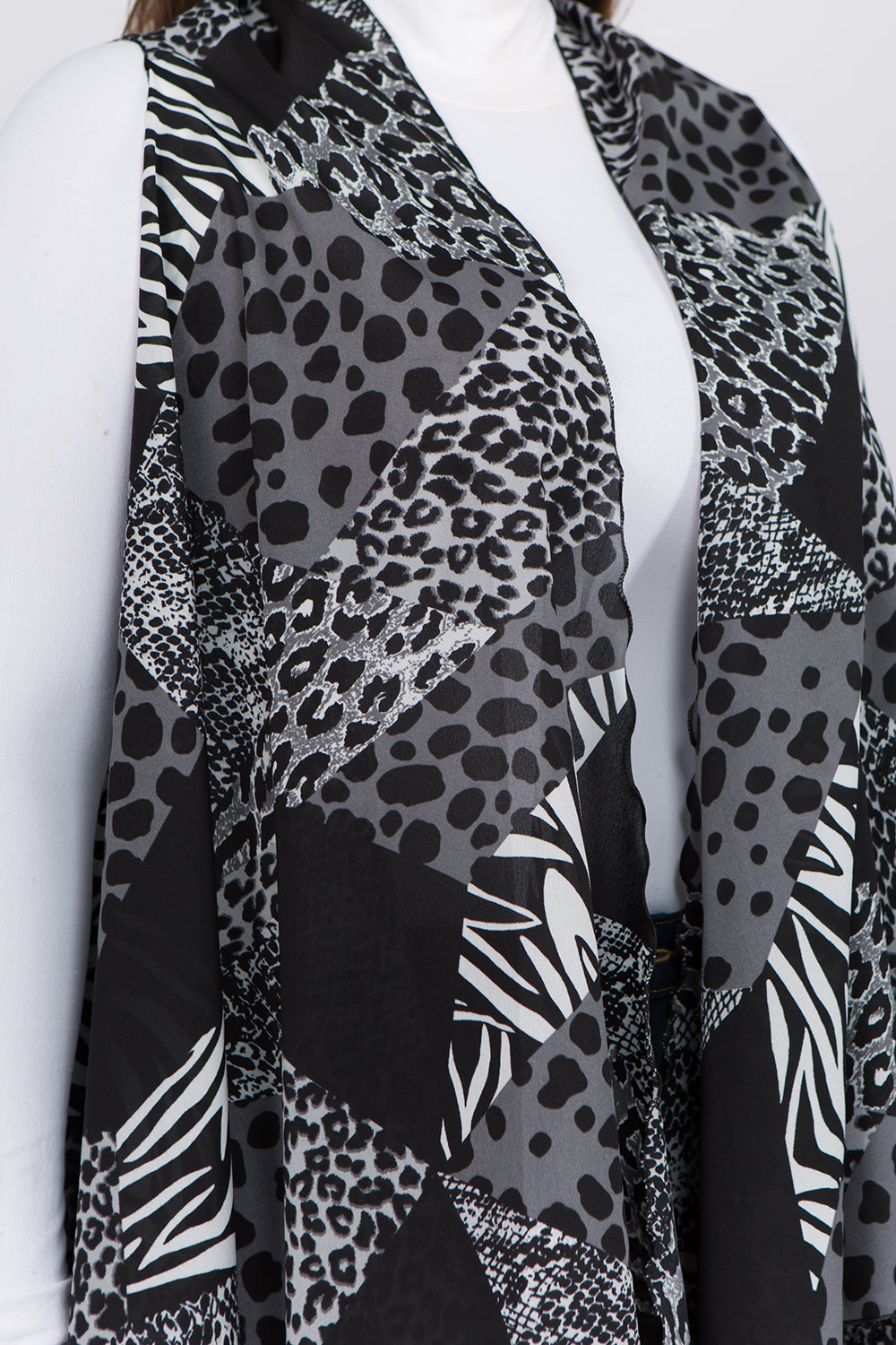 VP-95B4P multi animal patchwork design vest plus size