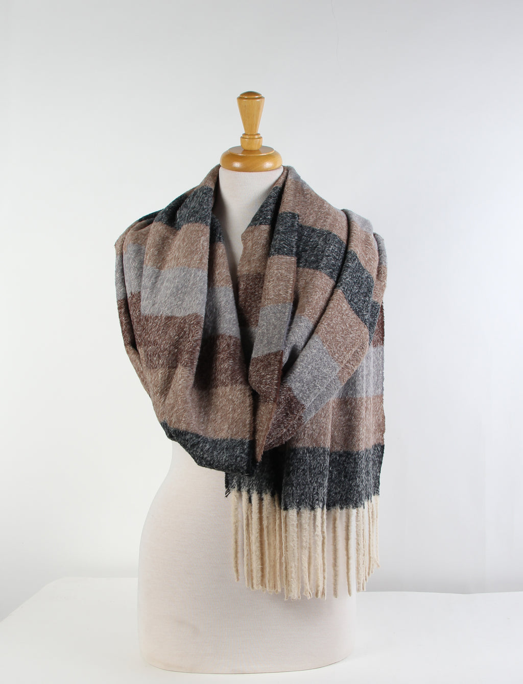 Cozy Oversized Plaid Fringe Scarf GAO-4370