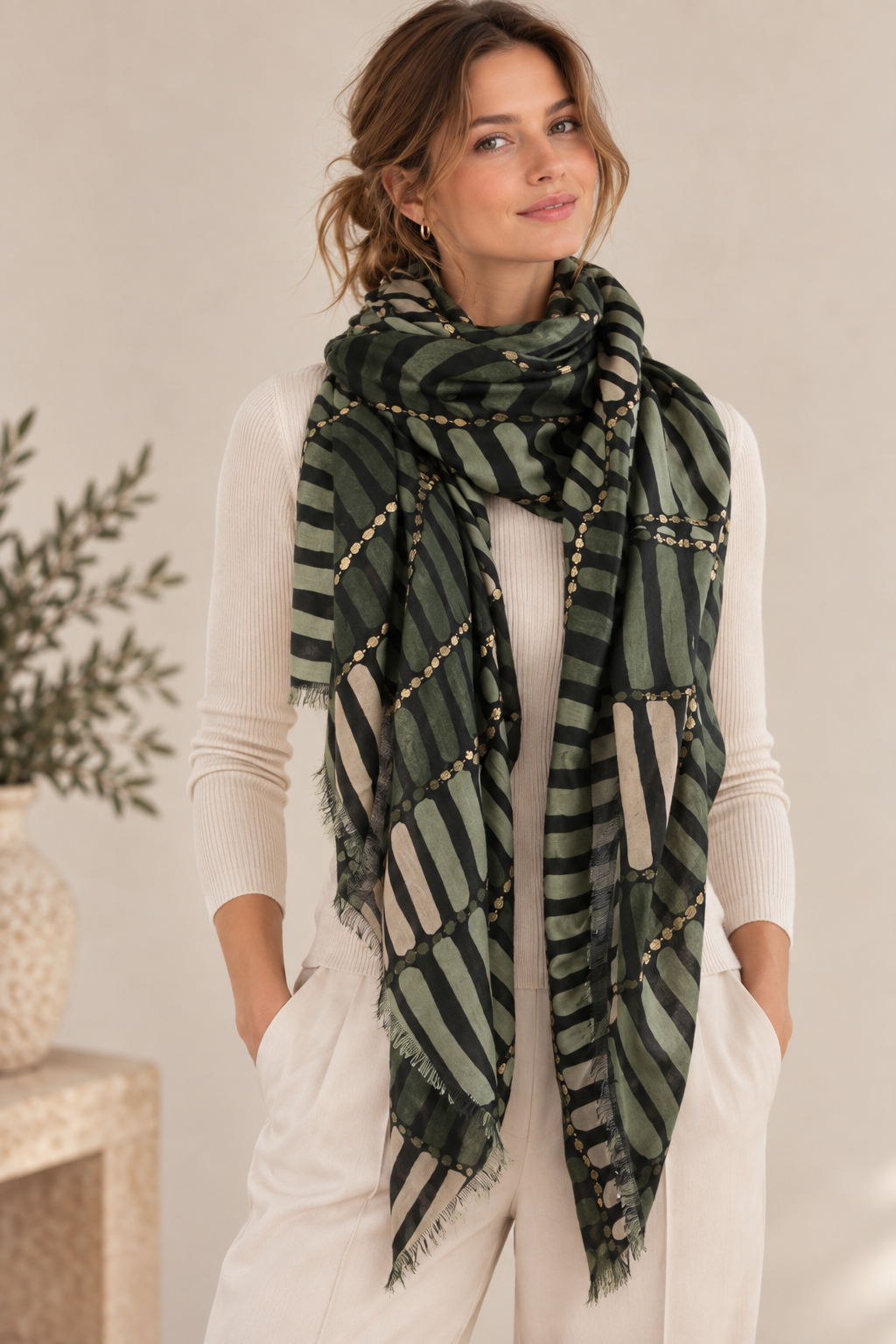 Geometric Print Scarf GPO-4359