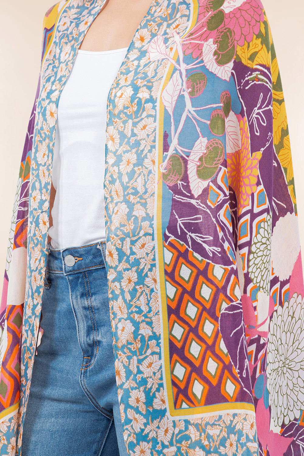 OP-4280 Fun Floral Scarf