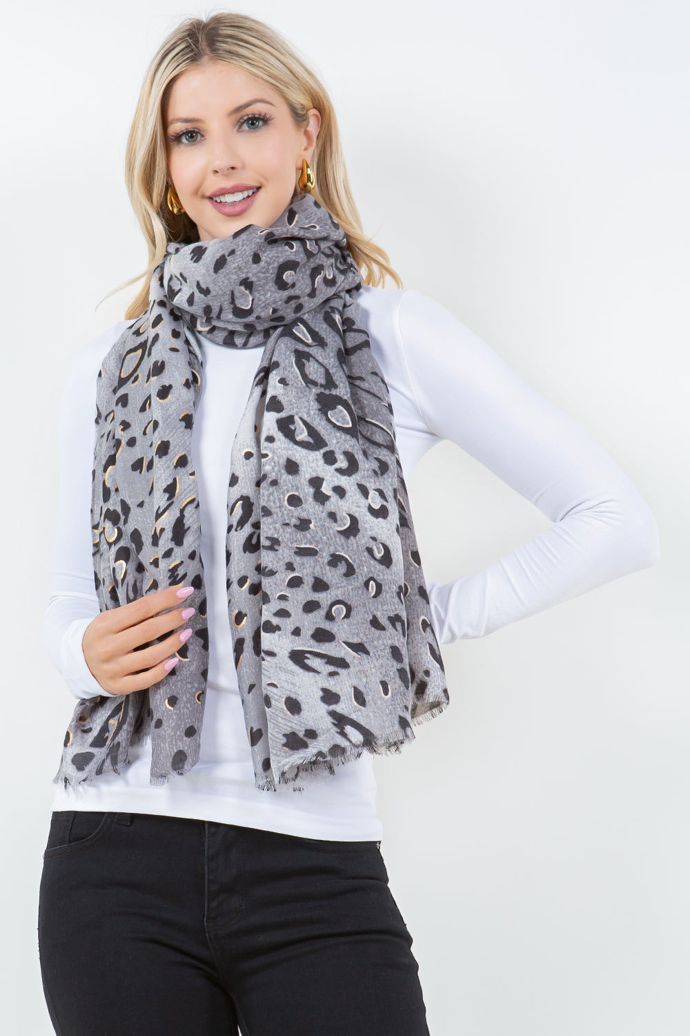 OP-4305 Leopard Scarf