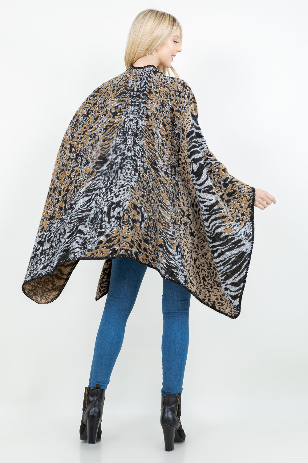 SH-4325 Animal Print Design Shawl w/ Loop
