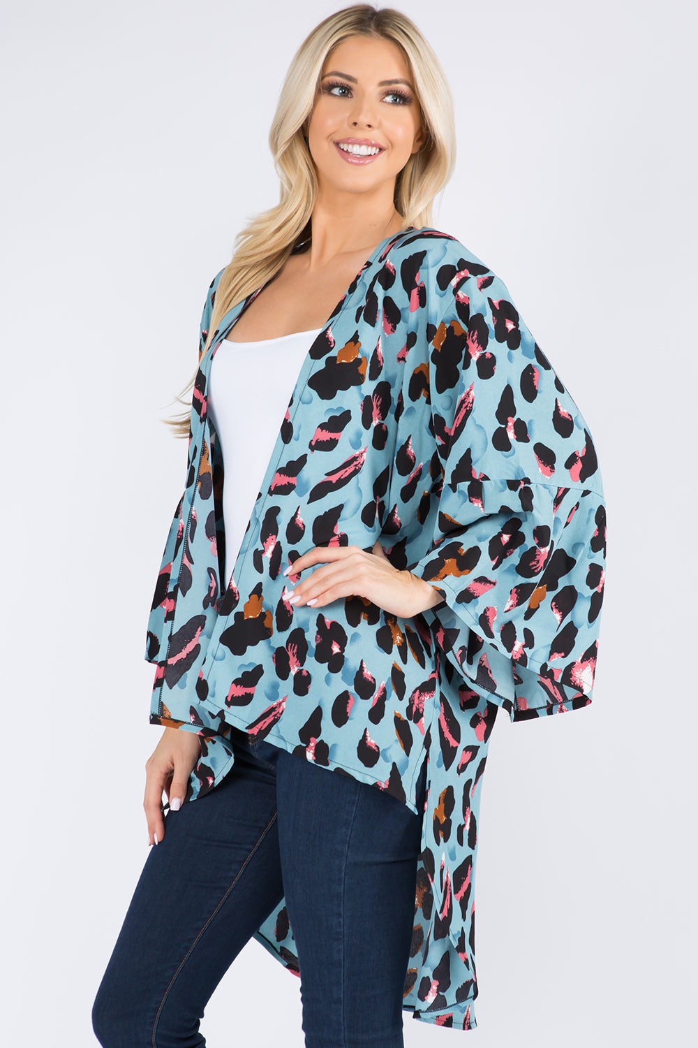 KP-3102 leopard kimono with bellbottom sleeves