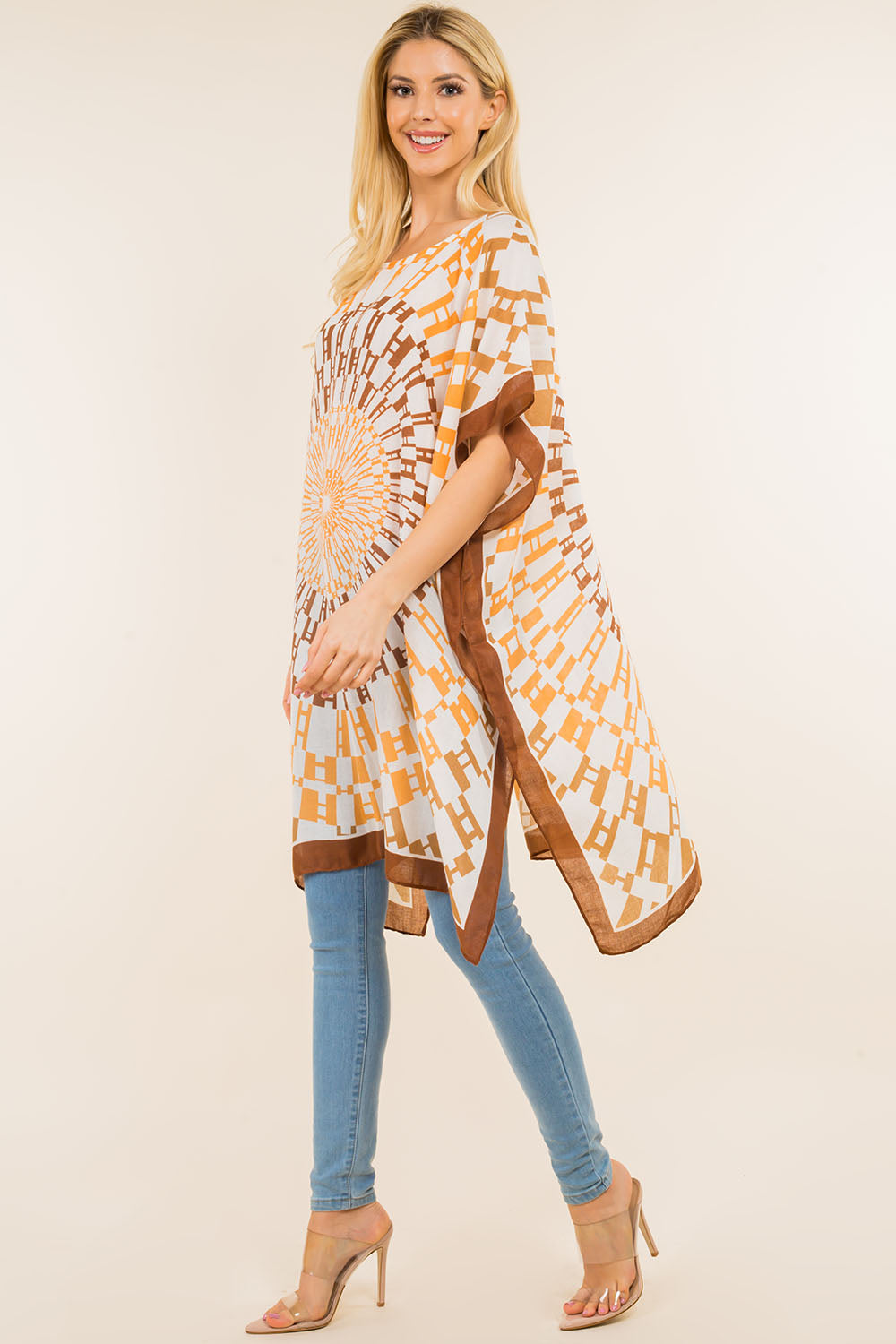 PP-4124 geometric design with border poncho