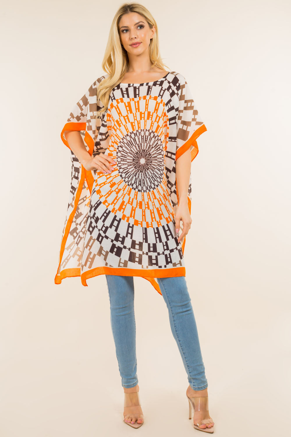 PP-4124 geometric design with border poncho